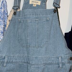 New with tags Pacsun Jean denim shorts overalls size large